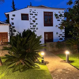 https://rural-casablanca.in-canary-islands.com