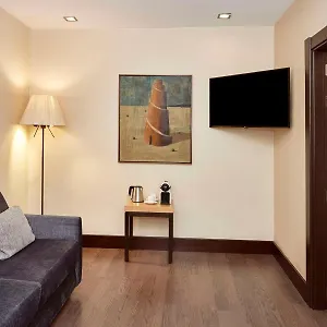Hotel Nh Eixample Barcellona